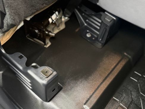 Used 2021 Toyota Tundra SR image 75