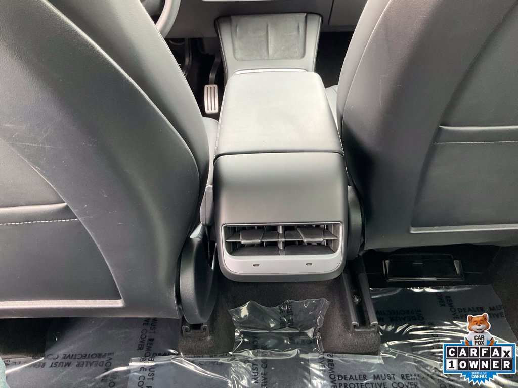 Used 2022 Tesla Model Y Performance AWD/4WD image 34