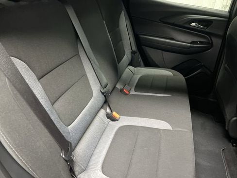 Used 2024 Chevrolet TrailBlazer LT w/ LT Cold Weather Package image 25