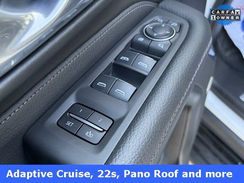 Used 2023 GMC Yukon Denali image 13