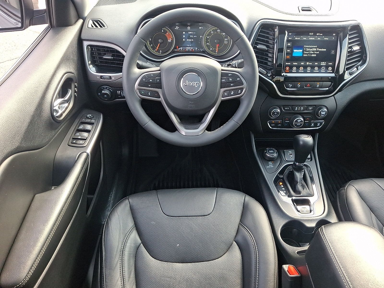 Used 2021 Jeep Cherokee Limited AWD/4WD image 11