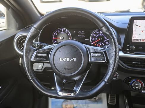 Certified 2023 Kia Forte GT-Line w/ GT-Line Technology Package image 17