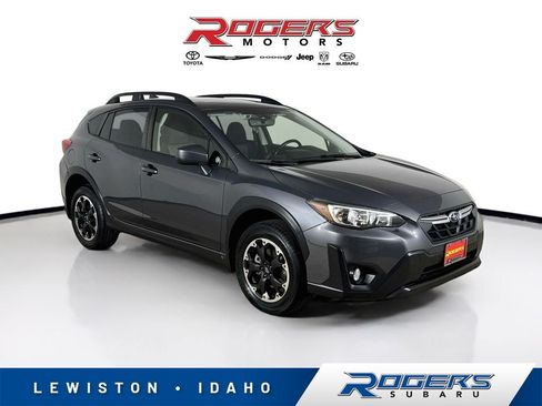 Used 2021 Subaru Crosstrek 2.0i Premium w/ Moonroof Package AWD/4WD image 1