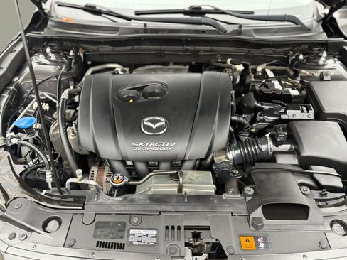 Used 2017 MAZDA MAZDA3 Sport image 24