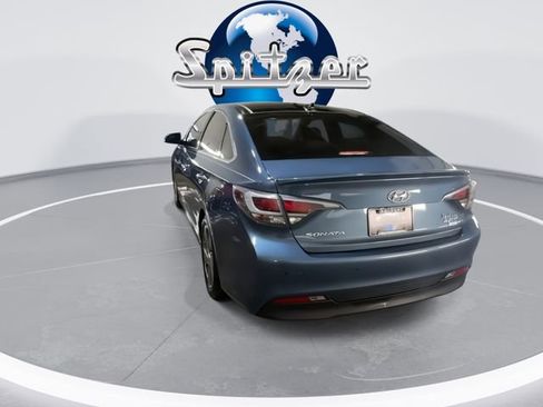 Used 2016 Hyundai Sonata Limited w/ Option Group 02 image 7