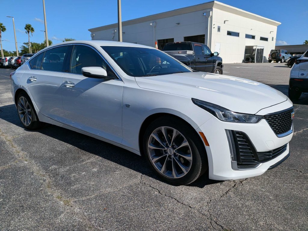 Used 2020 Cadillac CT5 Premium Luxury RWD image 2
