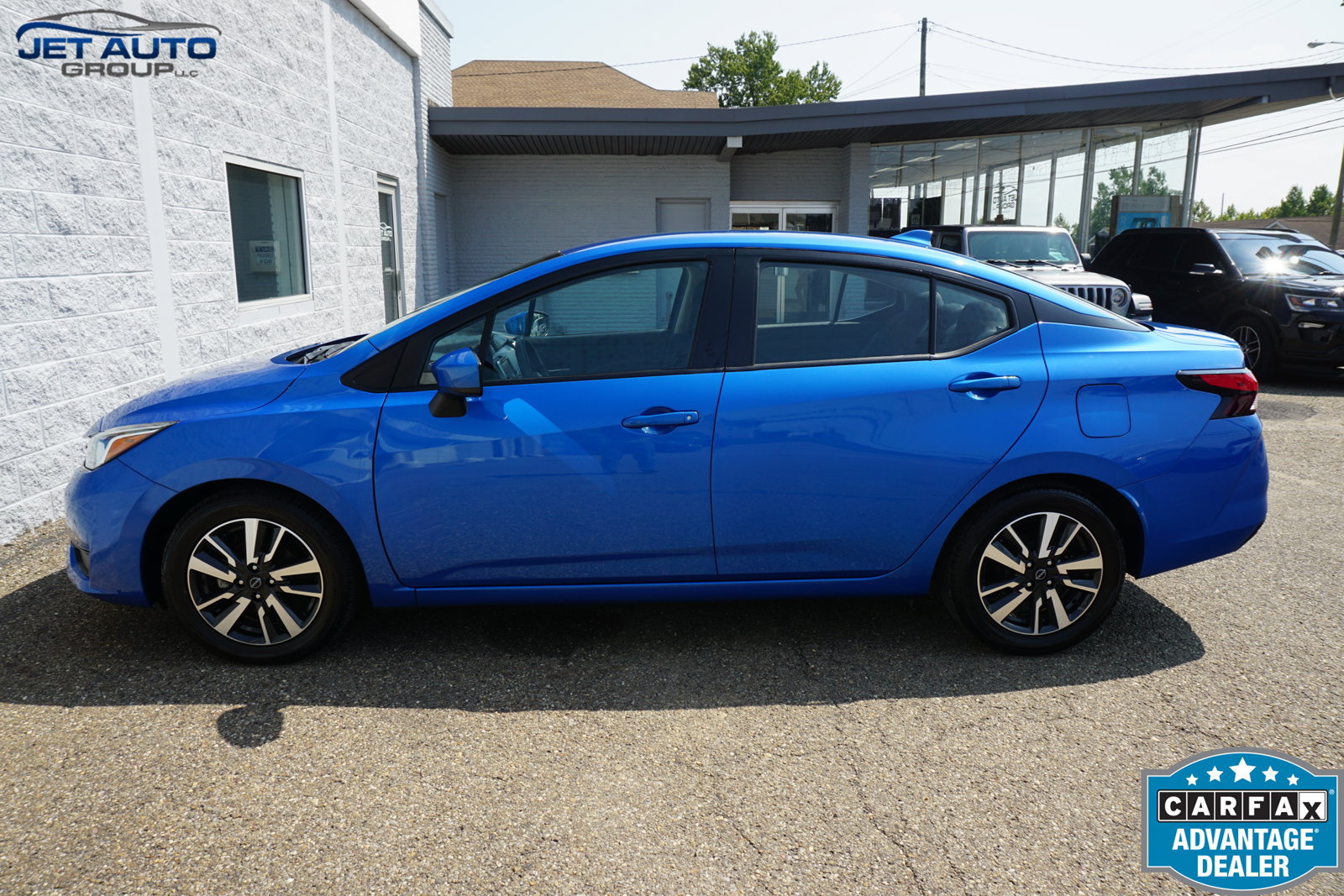 Used 2024 Nissan Versa SV FWD image 13