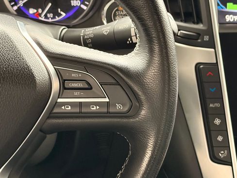 Used 2018 INFINITI Q60 3.0t Luxe w/ Sensory Package 3.0T Luxe image 32