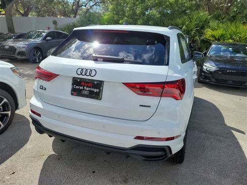 New 2025 Audi Q3 2.0T Premium image 4