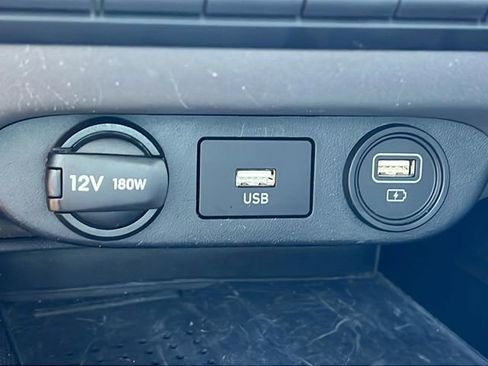 Certified 2023 Hyundai Elantra SEL w/ Convenience Package FWD image 25