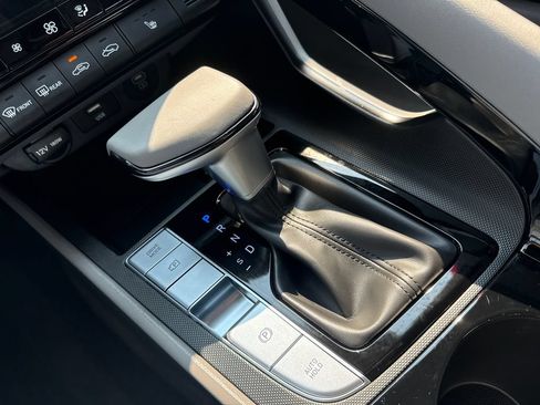 Certified 2024 Hyundai Elantra SEL w/ Convenience Package FWD image 29