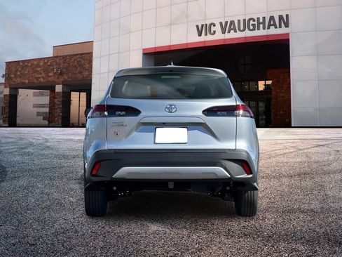 New 2026 Toyota Corolla Cross L FWD image 4