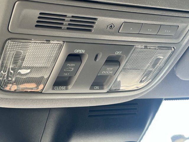 Used 2017 Honda CR-V Touring image 42