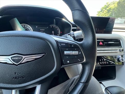 Used 2025 Genesis G70 2.5T AWD/4WD image 16
