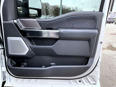 Used 2026 Ford F350 Platinum image 18