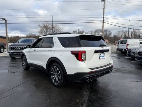 Used 2020 Ford Explorer ST image 4