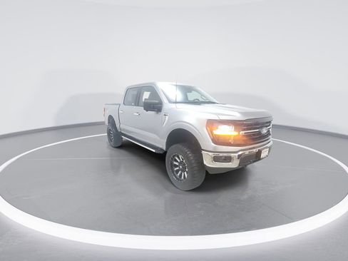 Used 2024 Ford F150 XLT image 2