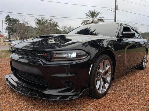 Used 2019 Dodge Charger R/T w/ Plus Group image 8