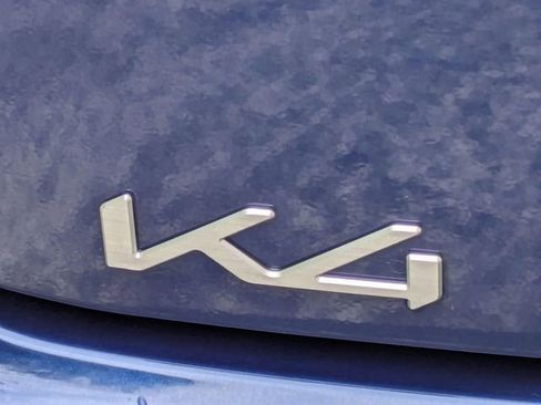Used 2025 Kia K4 FWD image 10