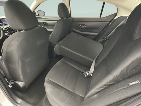 Used 2024 Nissan Sentra S FWD image 9