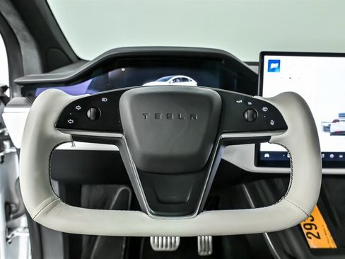 Used 2022 Tesla Model X Plaid AWD/4WD image 24