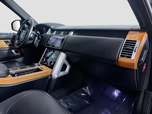 Used 2019 Land Rover Range Rover Supercharged AWD/4WD image 30