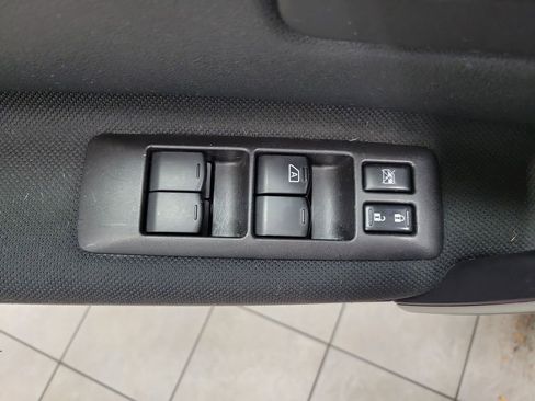 Used 2014 Nissan Rogue S w/ Convenience Package image 15