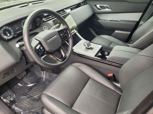 Used 2025 Land Rover Range Rover Velar S AWD/4WD image 21