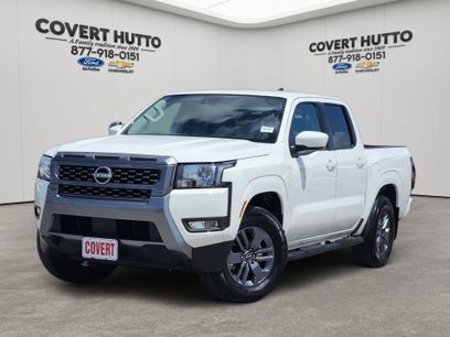 Used 2025 Nissan Frontier SV w/ SV Convenience Package