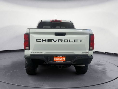 New 2026 Chevrolet Colorado ZR2 w/ Technology Package AWD/4WD image 8