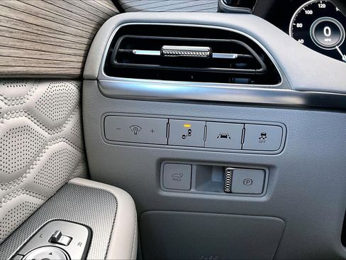 Used 2021 Hyundai Palisade Calligraphy w/ Cargo Package image 36