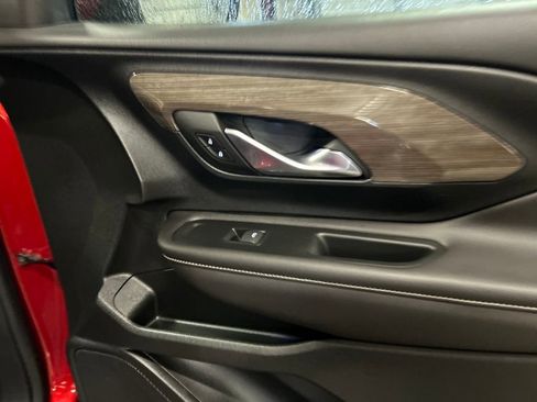 Used 2022 GMC Terrain Denali w/ Denali Premium Package image 33