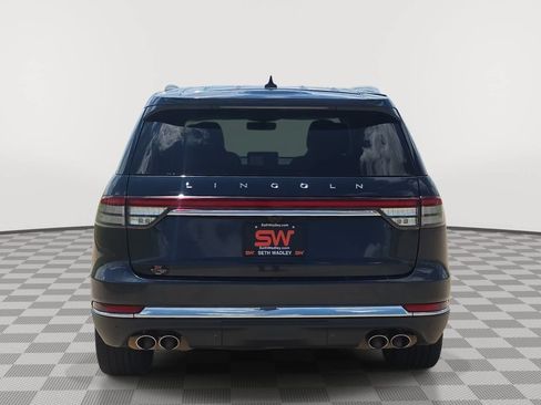 Used 2022 Lincoln Aviator Reserve w/ Equipment Group 201A AWD/4WD image 6