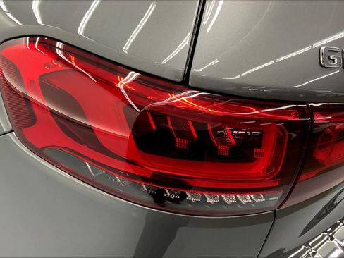 Used 2022 Mercedes-Benz GLB 250 image 28