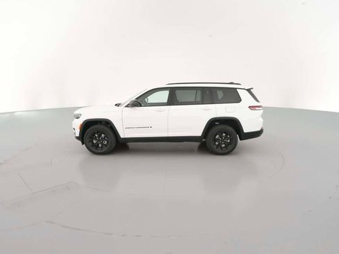 New 2025 Jeep Grand Cherokee L Altitude image 6