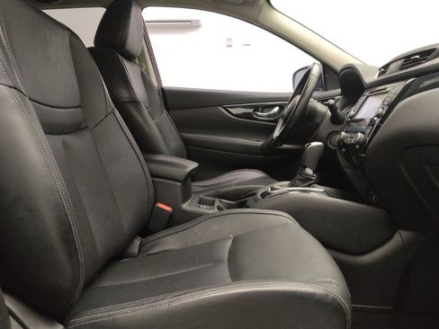 Used 2018 Nissan Rogue Sport SL FWD image 21