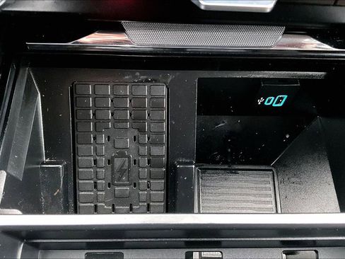 Certified 2024 Ford F350 King Ranch image 33