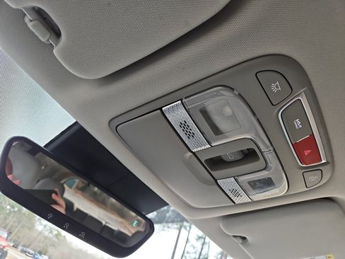 Used 2024 Kia Telluride S w/ S Sunroof Package image 29