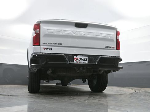 Used 2024 Chevrolet Silverado 1500 ZR2 AWD/4WD image 37