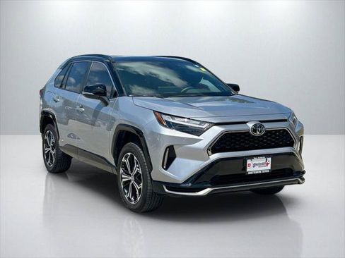 Certified 2025 Toyota RAV4 XSE AWD/4WD image 3
