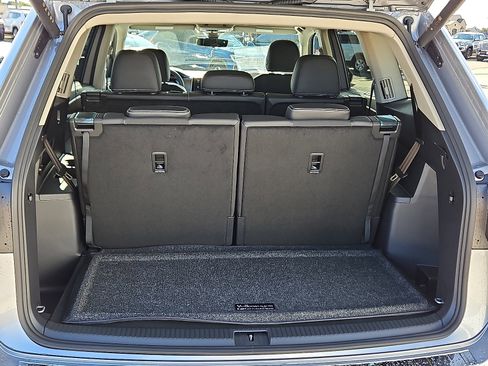 New 2026 Volkswagen Atlas SE image 6