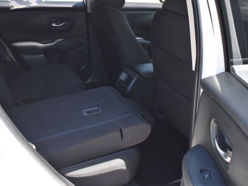 Used 2024 Honda HR-V LX image 14