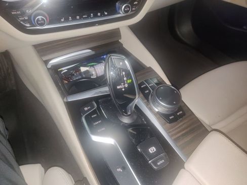 Used 2017 BMW 530i image 10