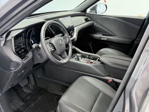 Used 2024 Lexus TX 350 FWD w/ Captains Chair Package image 10