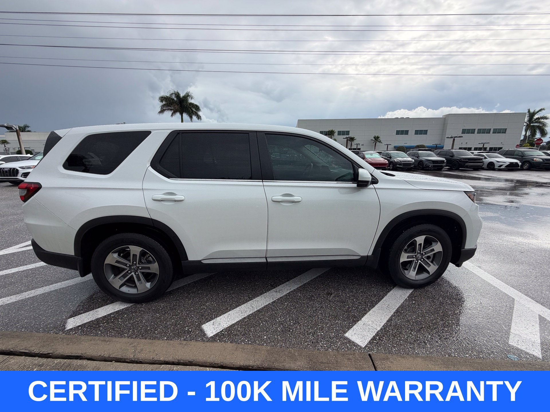 Used 2025 Honda Pilot EX-L image 7