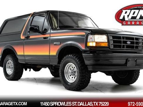 Used 1996 Ford Bronco XLT image 1