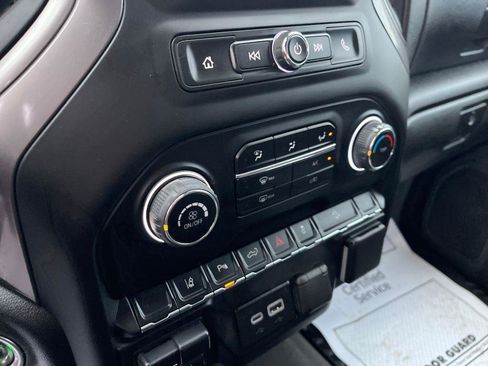 Used 2024 Chevrolet Silverado 2500 Custom w/ Custom Value Package image 14