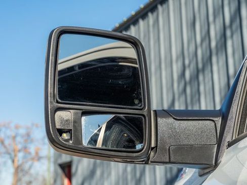 Used 2024 RAM 3500 Big Horn image 11