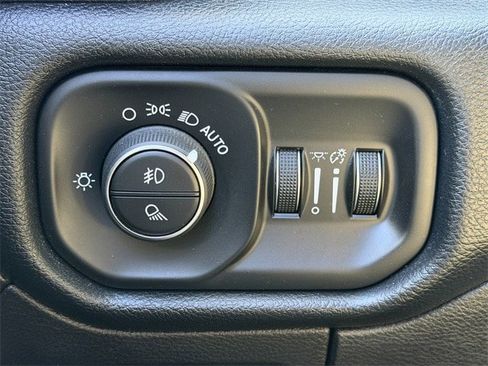 Used 2021 RAM 1500 Laramie w/ Laramie Southwest Edition image 24