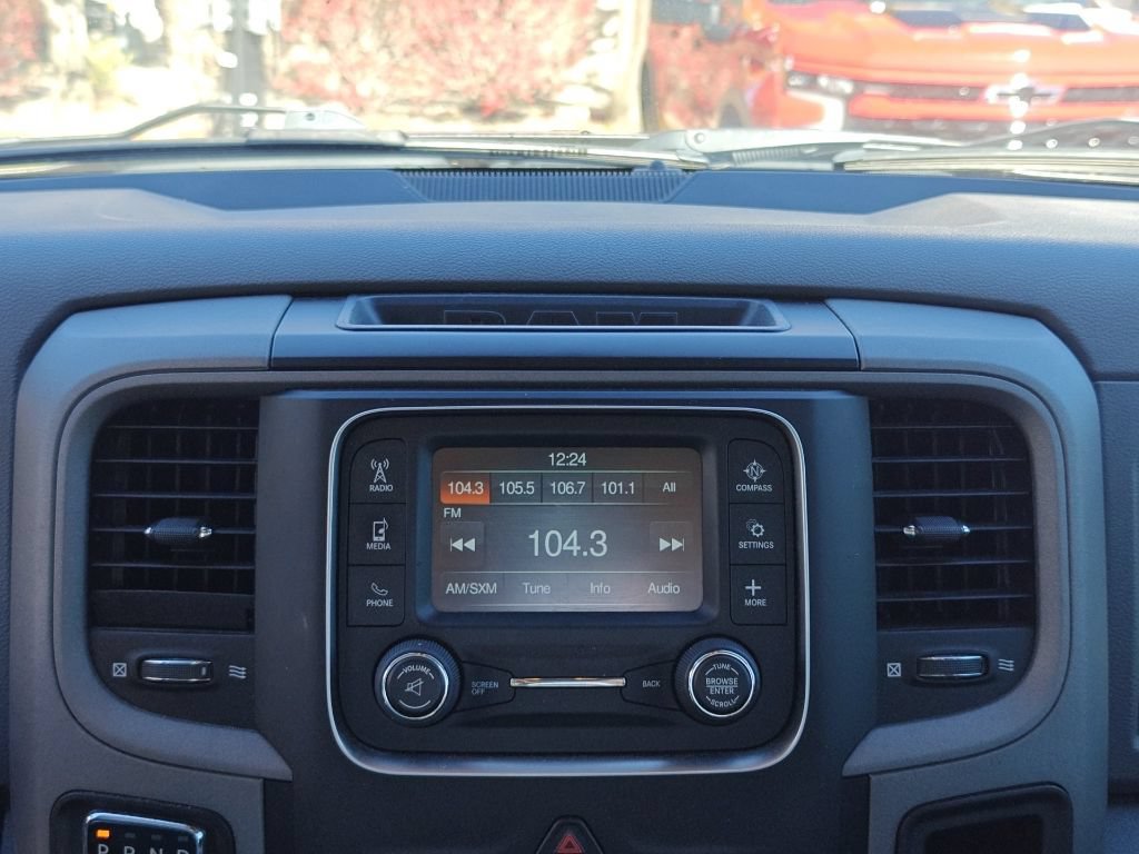 Used 2019 RAM 1500 Express AWD/4WD image 19